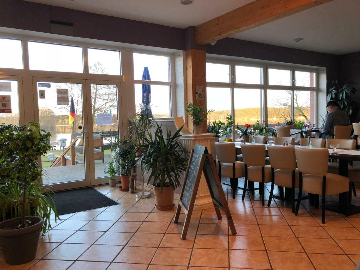 Haus 9 Villa Schwarz Екстериор снимка
